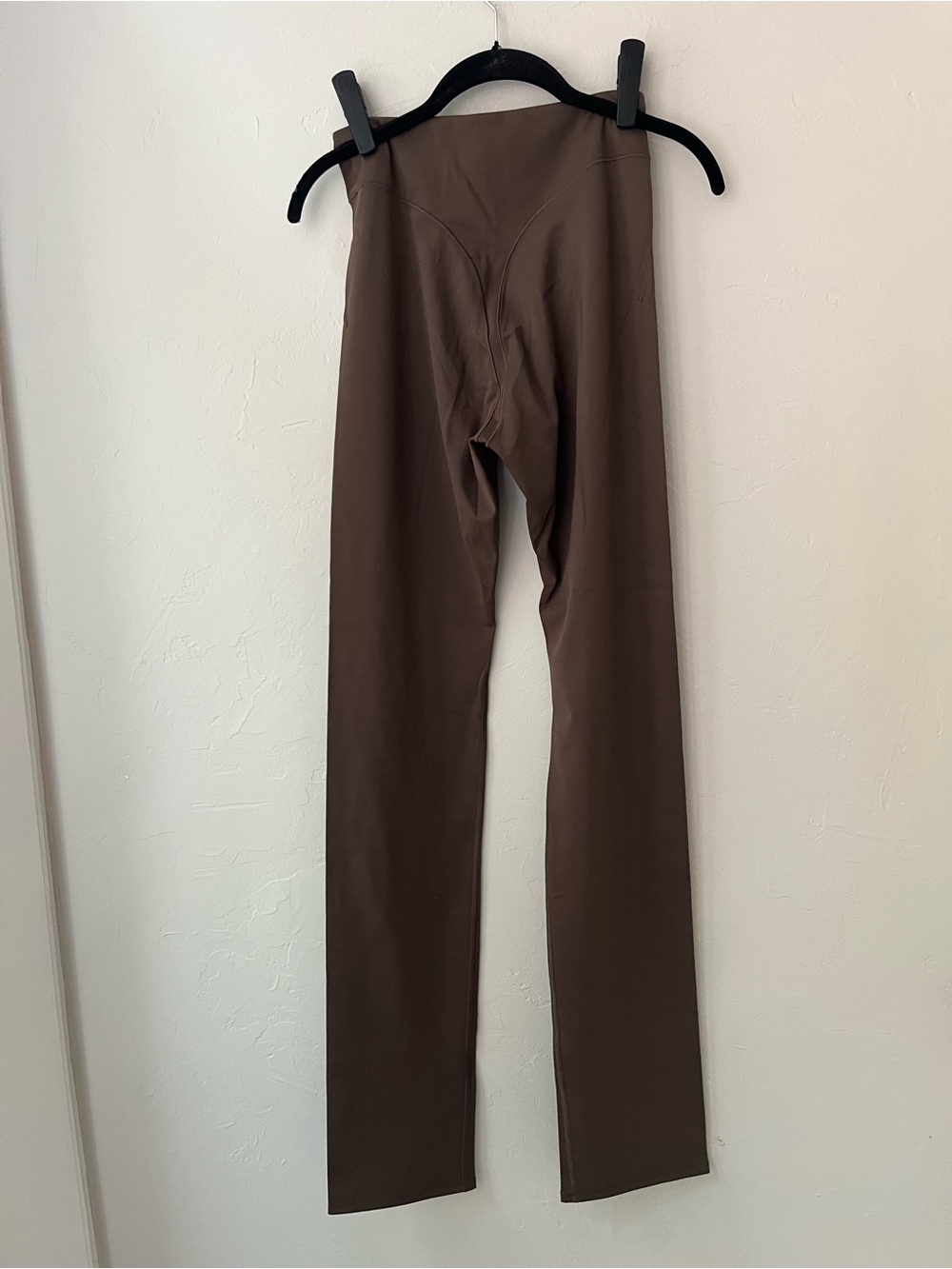 NIKE SKIMS V PANEL STRAIGHT LEGGINGS DARK SEPIA M - Picture 8 of 9